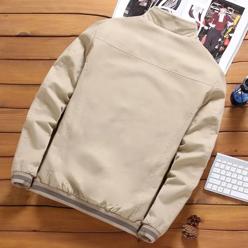 DELTOSTINSS Classic Beige Fur-Lined Bomber Jacket – Warmth Meets Everyday Style